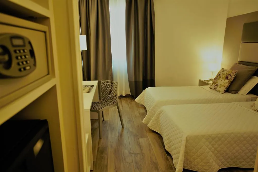 Hotel Toscana Ambassador Poggibonsi