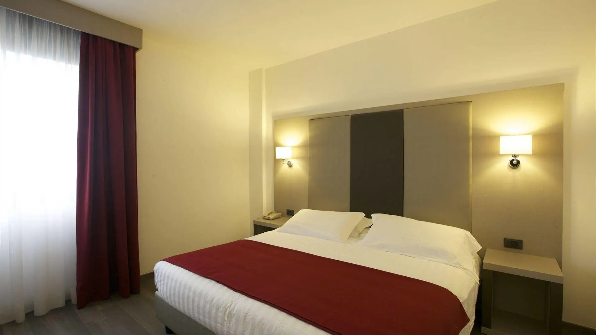 Hotel Toscana Ambassador Poggibonsi