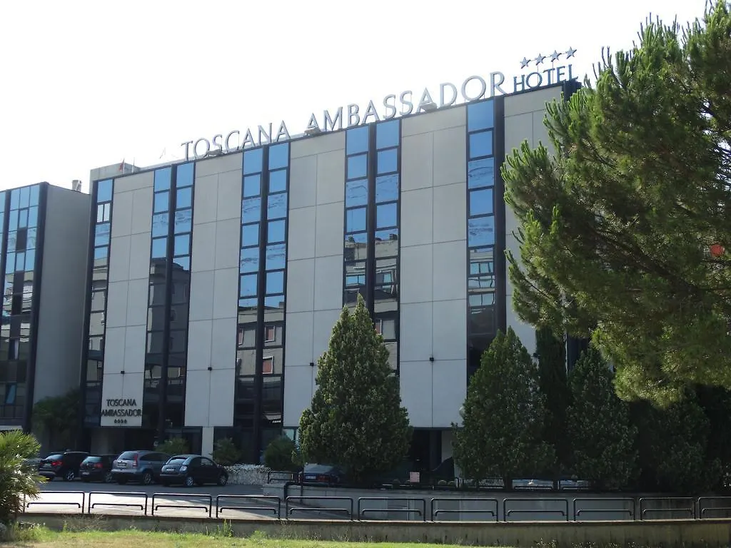 **** Szálloda Toscana Ambassador Poggibonsi Olaszország